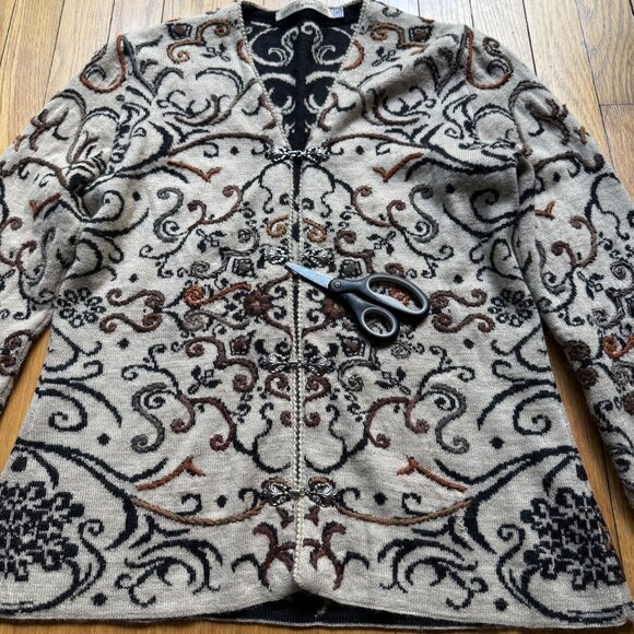 Simply Natural Size S Beige & Black Alpacal Peru Embroidered Cardigan - Picture 14 of 16